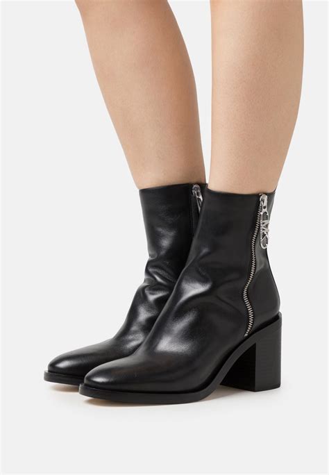 ryan leather ankle boot michael kors|Regan Leather Boot .